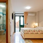 Vittoria Affittacamere 4*