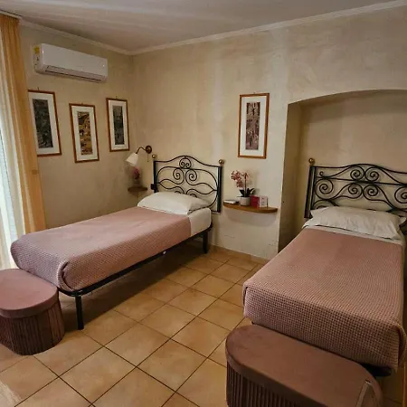 Vittoria Guest house